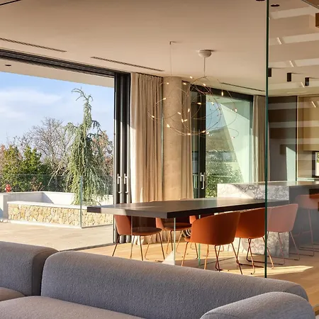 Naar Residence Villa