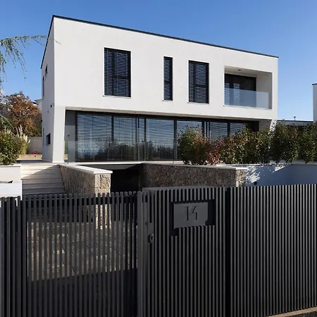 Naar Residence Villa