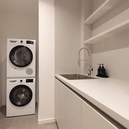 Naar Residence *